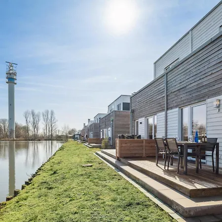 Haus Seeblick Am Deich