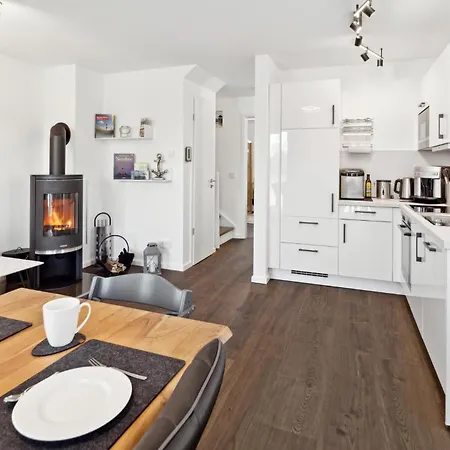 Haus Seeblick Am Deich Casa de Férias Tossens